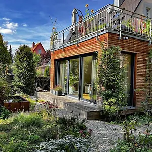 Apartment Luxomes: Design - Near Airport, Nürnberg